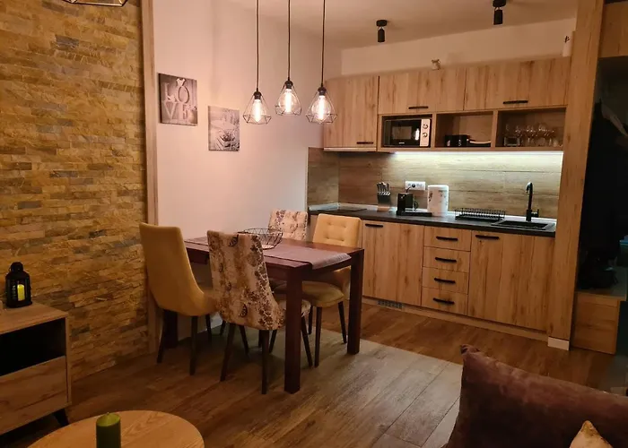 Hedonic Apartament *